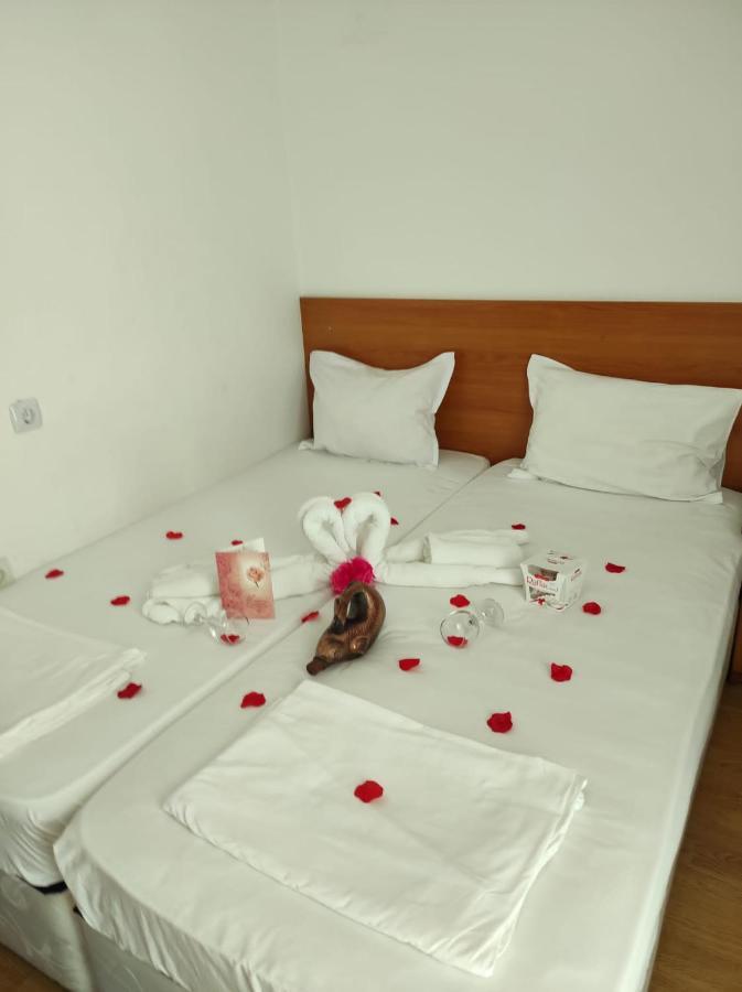 Dreams Family Hotel Nesebar Exteriör bild