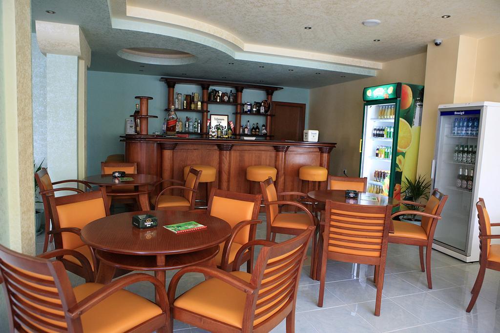Dreams Family Hotel Nesebar Exteriör bild