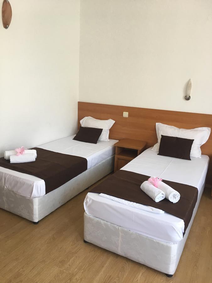 Dreams Family Hotel Nesebar Exteriör bild